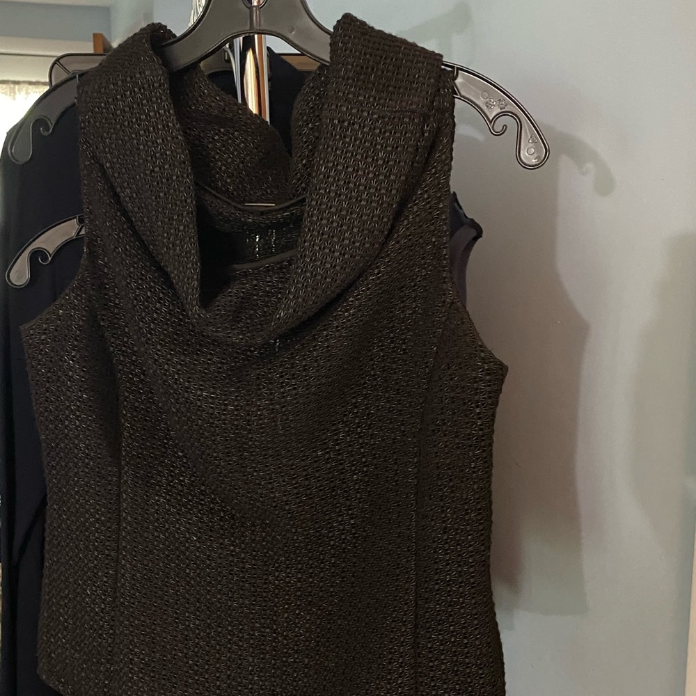 Ellie Tahari mesh top